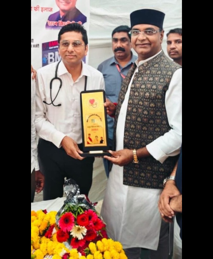 Award-3-480x822